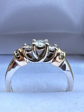 Stunning Vintage 14k Two-Tone Gold 1/2 CTW
Natural Diamond Ring size 8.5